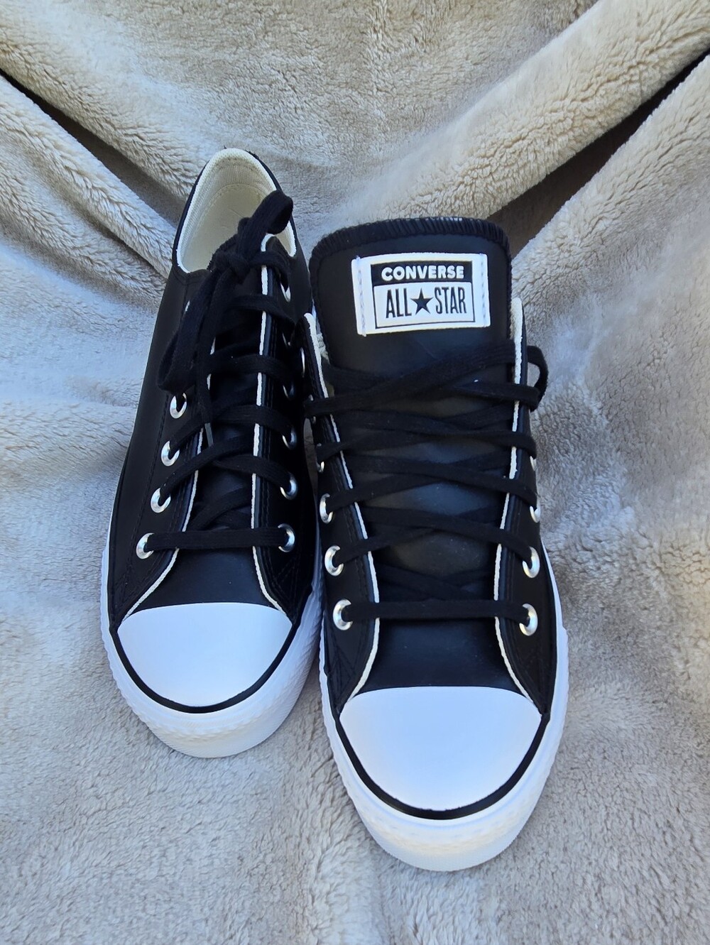 *NOT FOR SALE* NWOT Converse CTAS ☆ Black Leather Lift Sneakers W/9.5 ☆☆☆